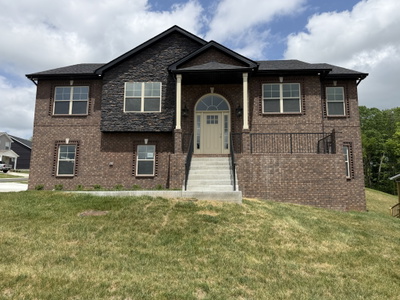 292 Cardinal Creek