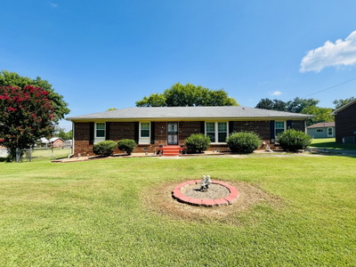 311 Chateauroux Dr