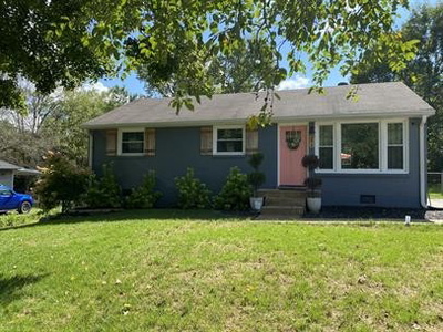373 Margo Ln