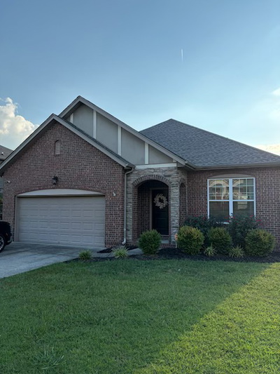 1061 Oakhall Dr