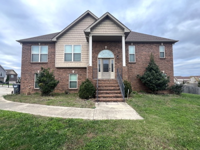 1701 Winterhaven Ct
