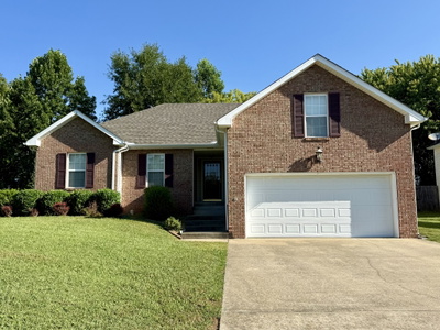 3427 Poplar Hill