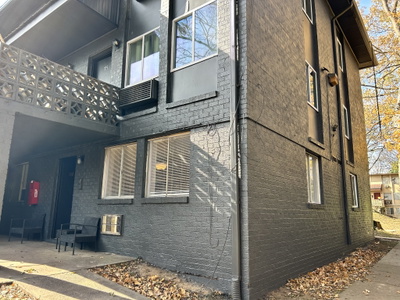 550 Harding Pl
