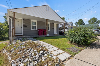 808 Woodmont Blvd