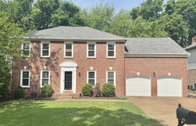 1370 Buckingham Cir