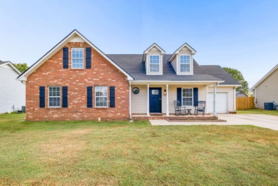 1711 Locerbie Dr