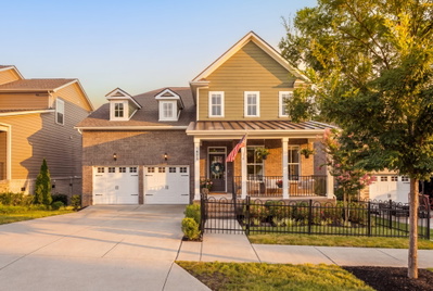 Exterior view of 1052 Pebble Run Rd in Hendersonville, TN