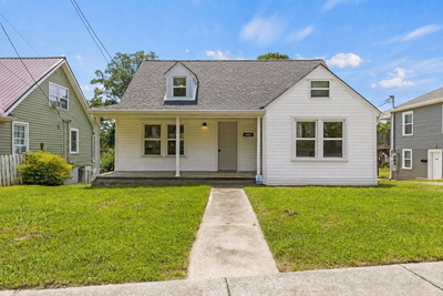 812 Woodmont Blvd