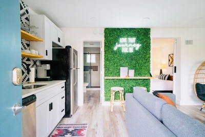 801 Hillview Hts