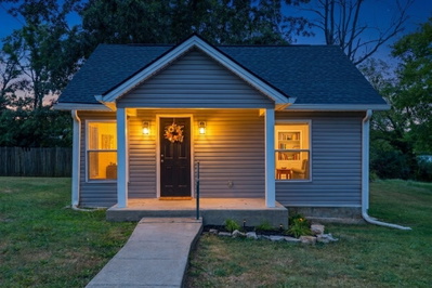 4016 Woodbury Pike