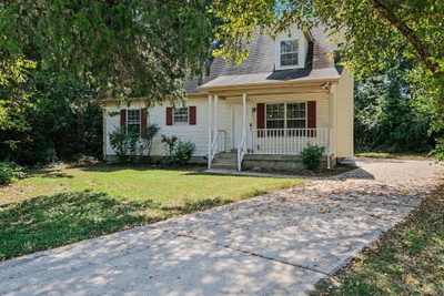 1520 Water Oak Ct