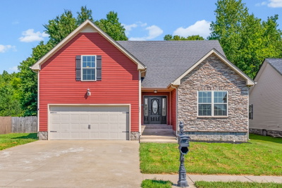 636 Fox Hound Dr