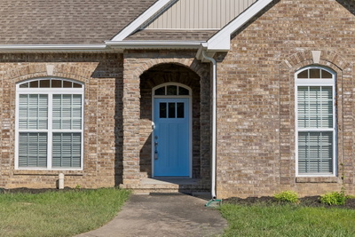 1057 Willow Cir