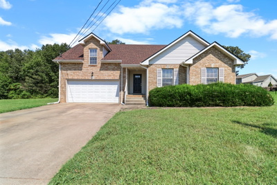 3393 Endsworth Dr