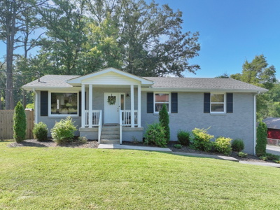 710 Overlook Dr