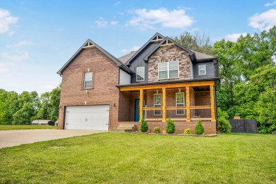 3552 Aurora Dr
