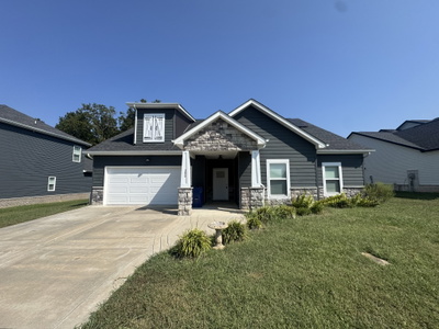 280 Bluebriar Trce
