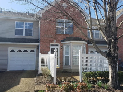 245 Wardington Pass