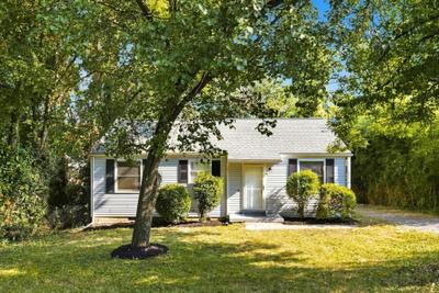 5520 Bon Air Cir