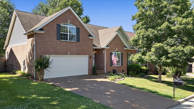 704 Sherbrooke Ct