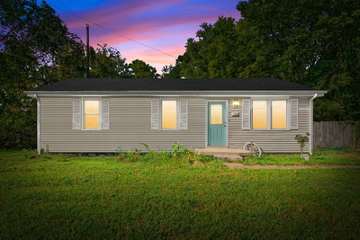 133 W Rossview Rd