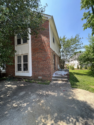 1002 Silver Point Dr