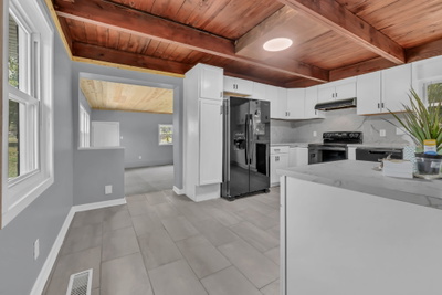 448 Appleton Dr