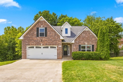 2244 Fairfax Dr