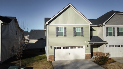 4420 Sunday Silence Way