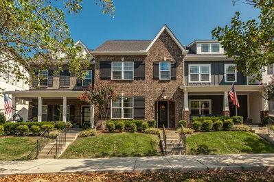 241 Claremont Ct
