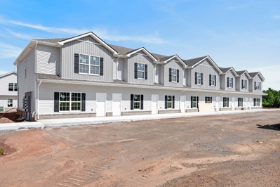 299 Summitcrest Drive