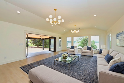 132 Circle Dr