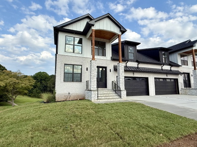 112 Fairway Dr