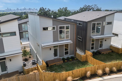 3013 Edwin Cir