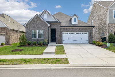 375 Triple Crown Cir