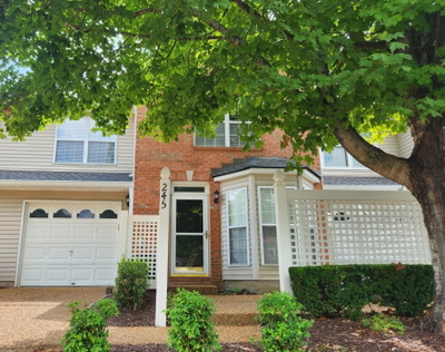 245 Wardington Pass