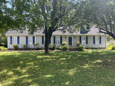 10308 Roanoke Dr