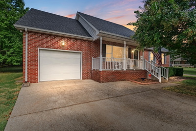 1008 Olivia Ct