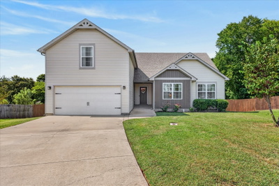 108 Brocket Ct