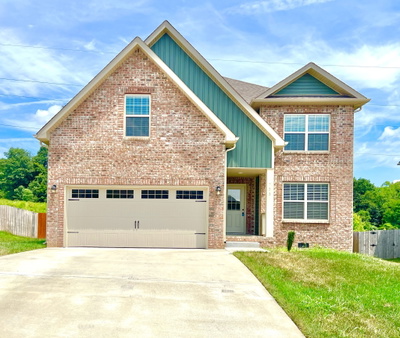 733 Banister Dr