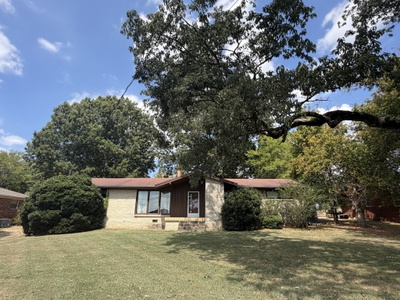 10555 Lebanon Rd