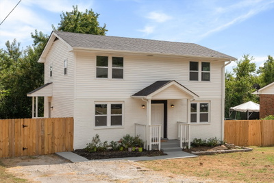 2513 Bethwood Dr