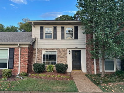 8300 Sawyer Brown Road