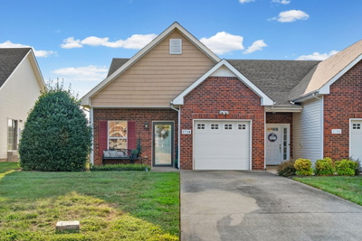 3738 Meadow Ridge Ln