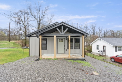 804 Martin St