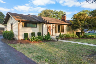 1603 Hilldale Dr