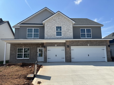 657 Woodrush Dr