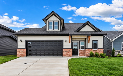 2725 Brewster Dr