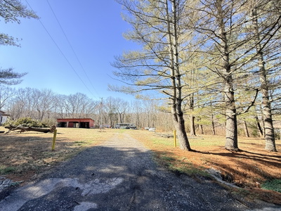 1324 Edmenson Rd