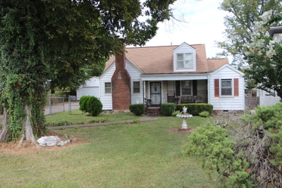 831 Dewees Ave